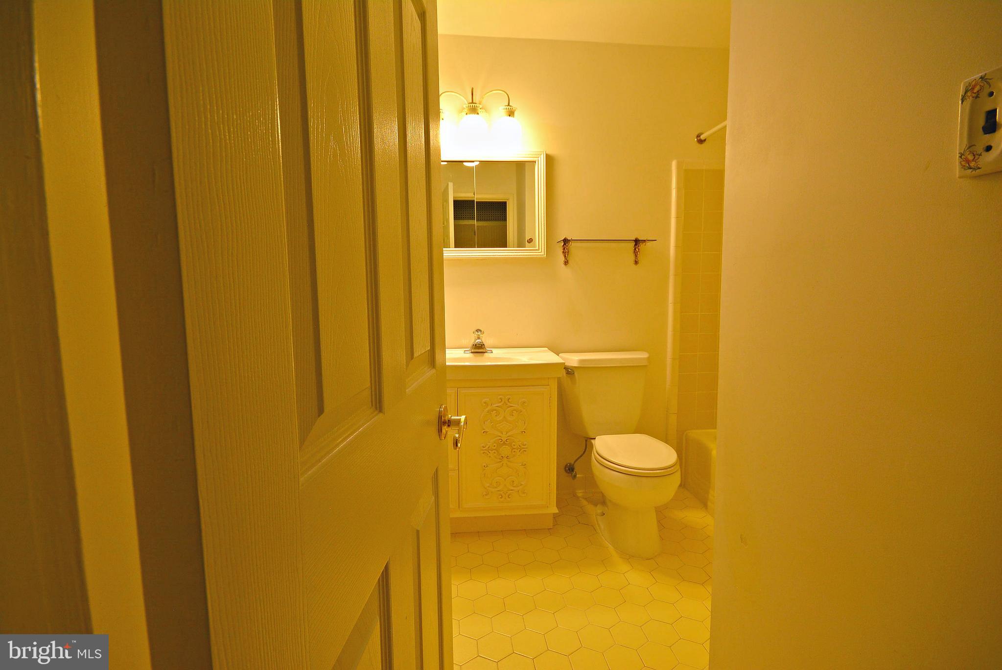 NORTH SPRINGFIELD - Residential