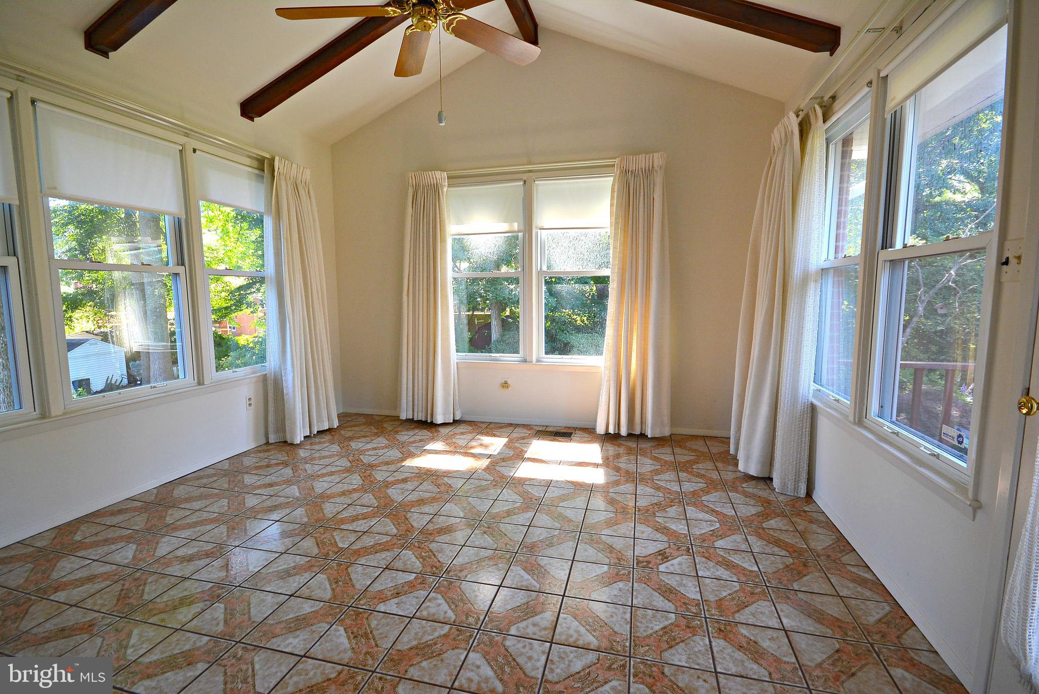 NORTH SPRINGFIELD - Residential