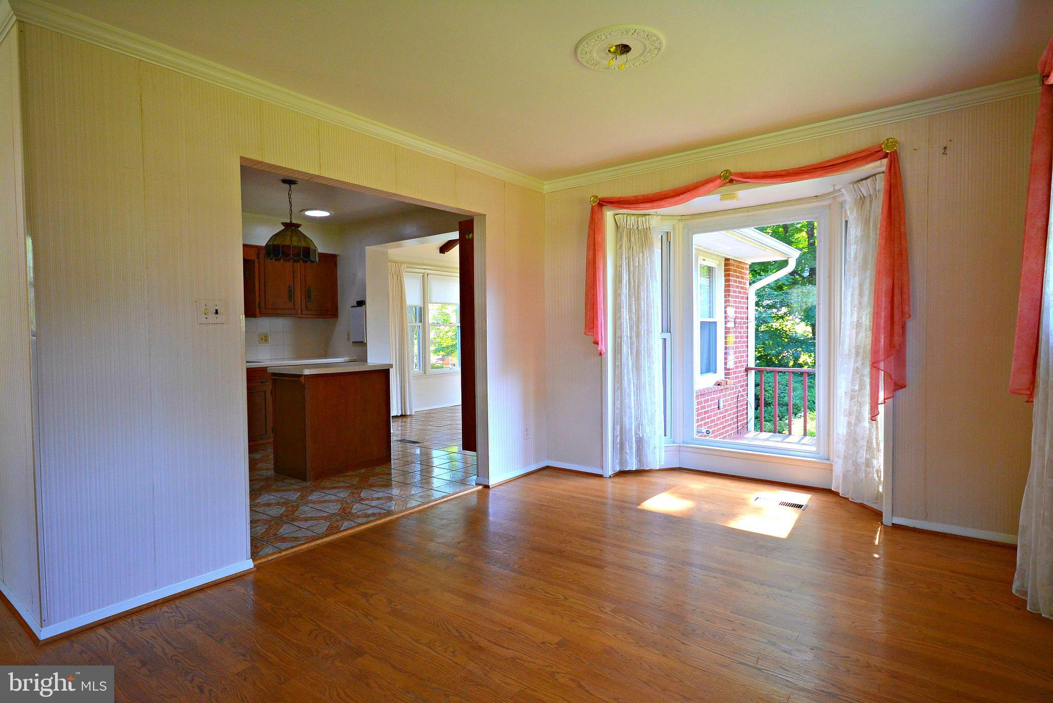 NORTH SPRINGFIELD - Residential