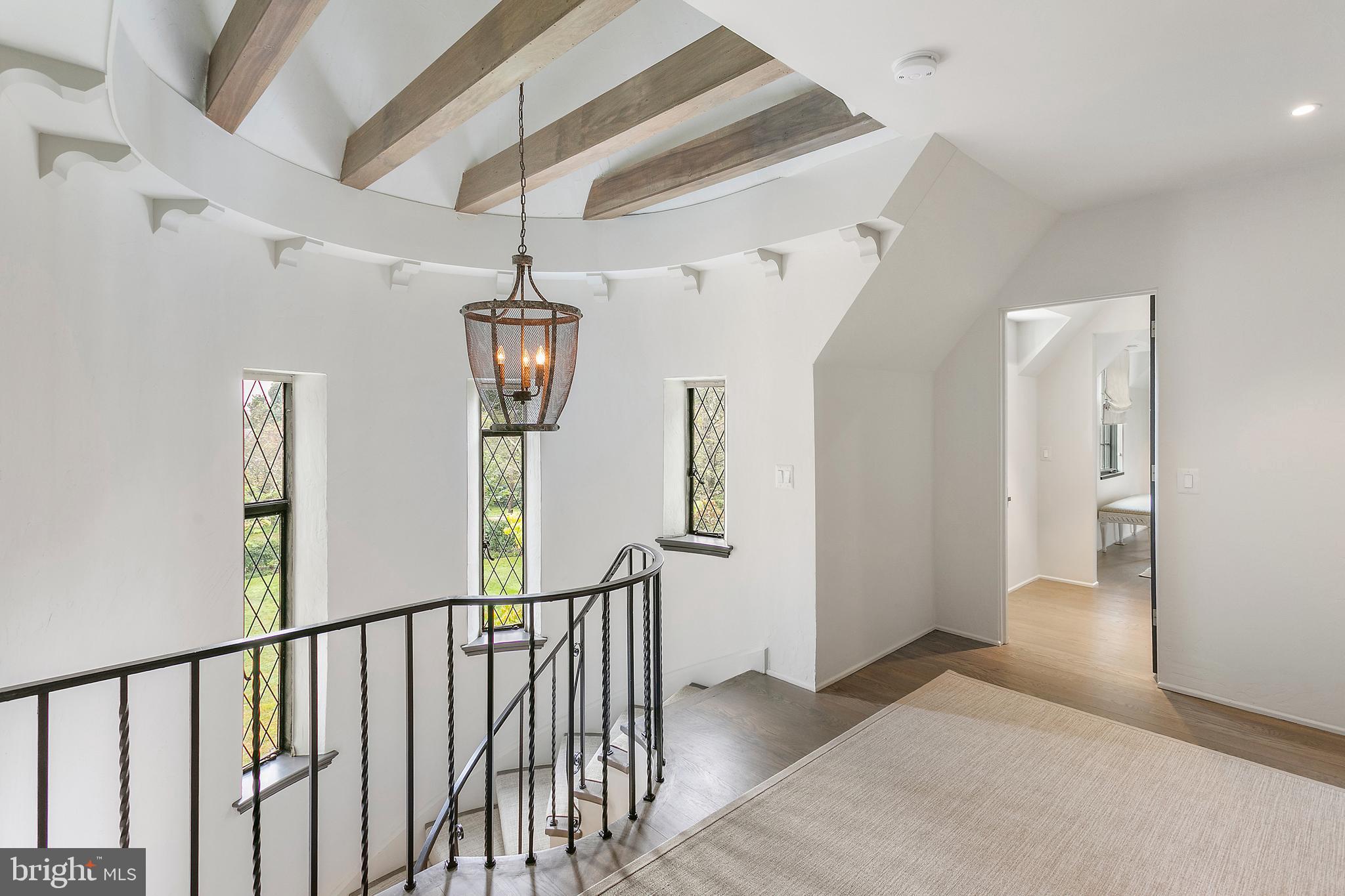 KENWOOD - Residential