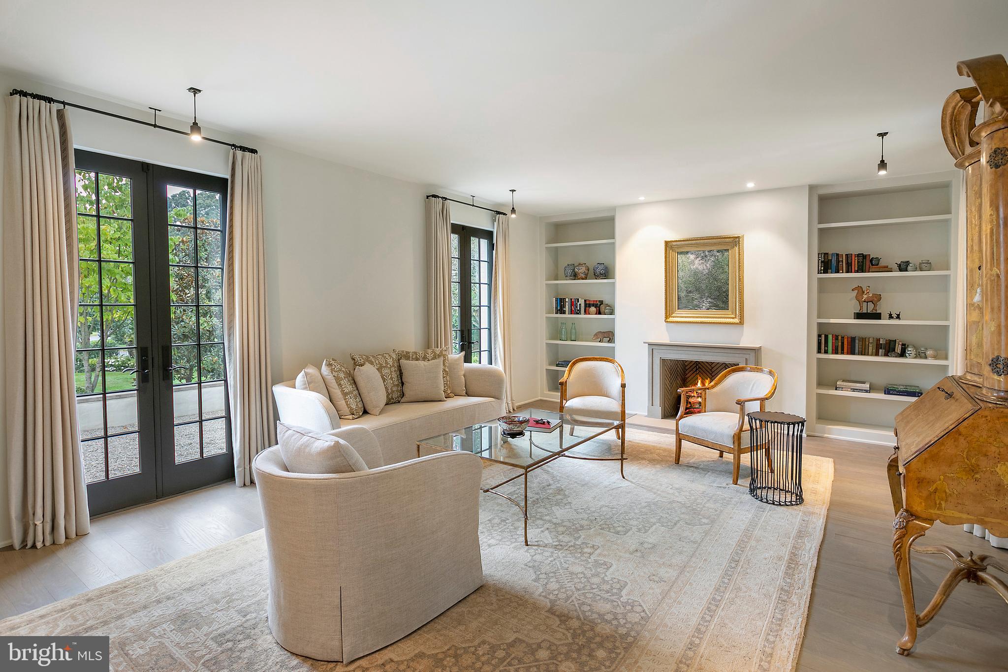 KENWOOD - Residential