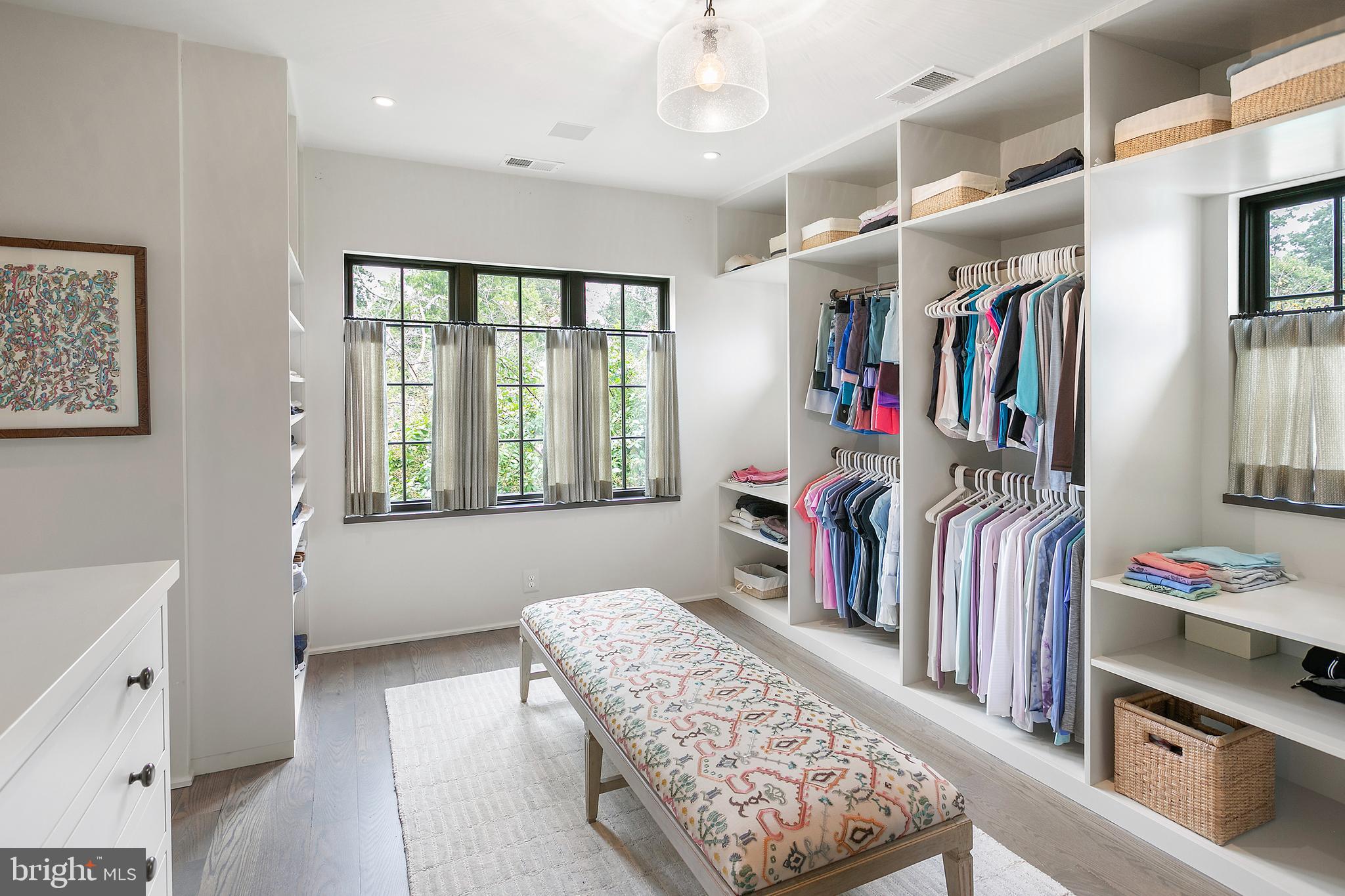 KENWOOD - Residential