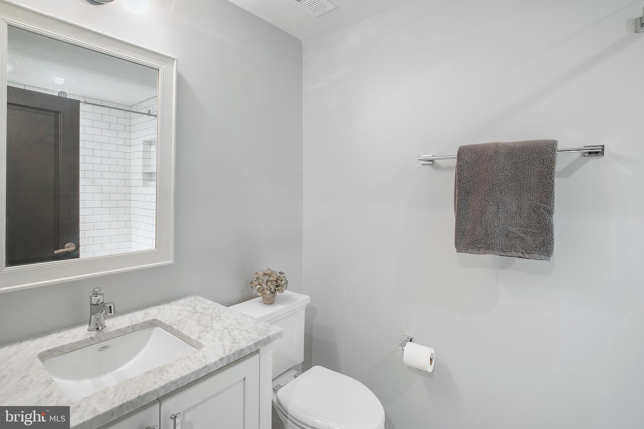 KENWOOD - Residential