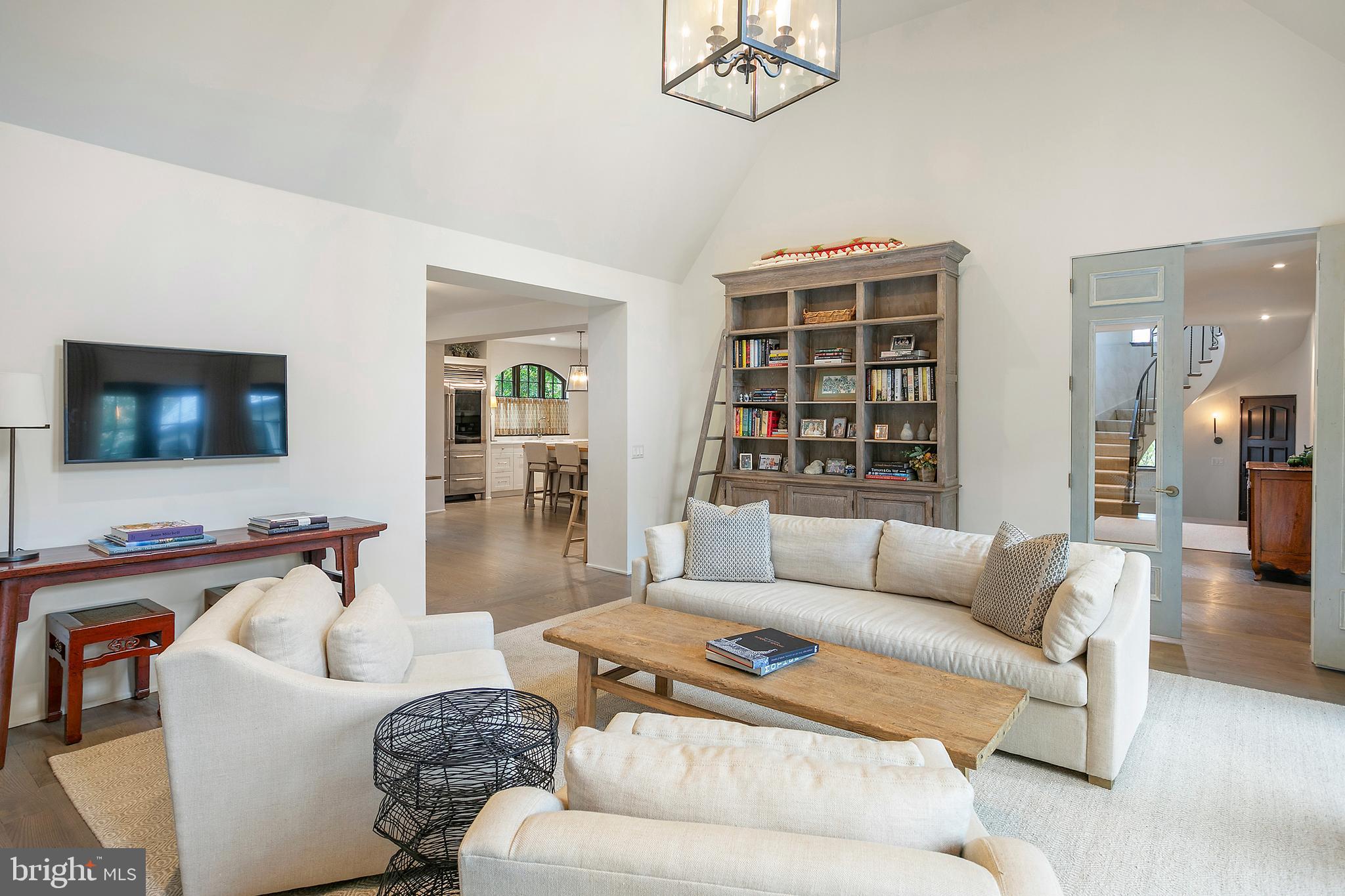 KENWOOD - Residential