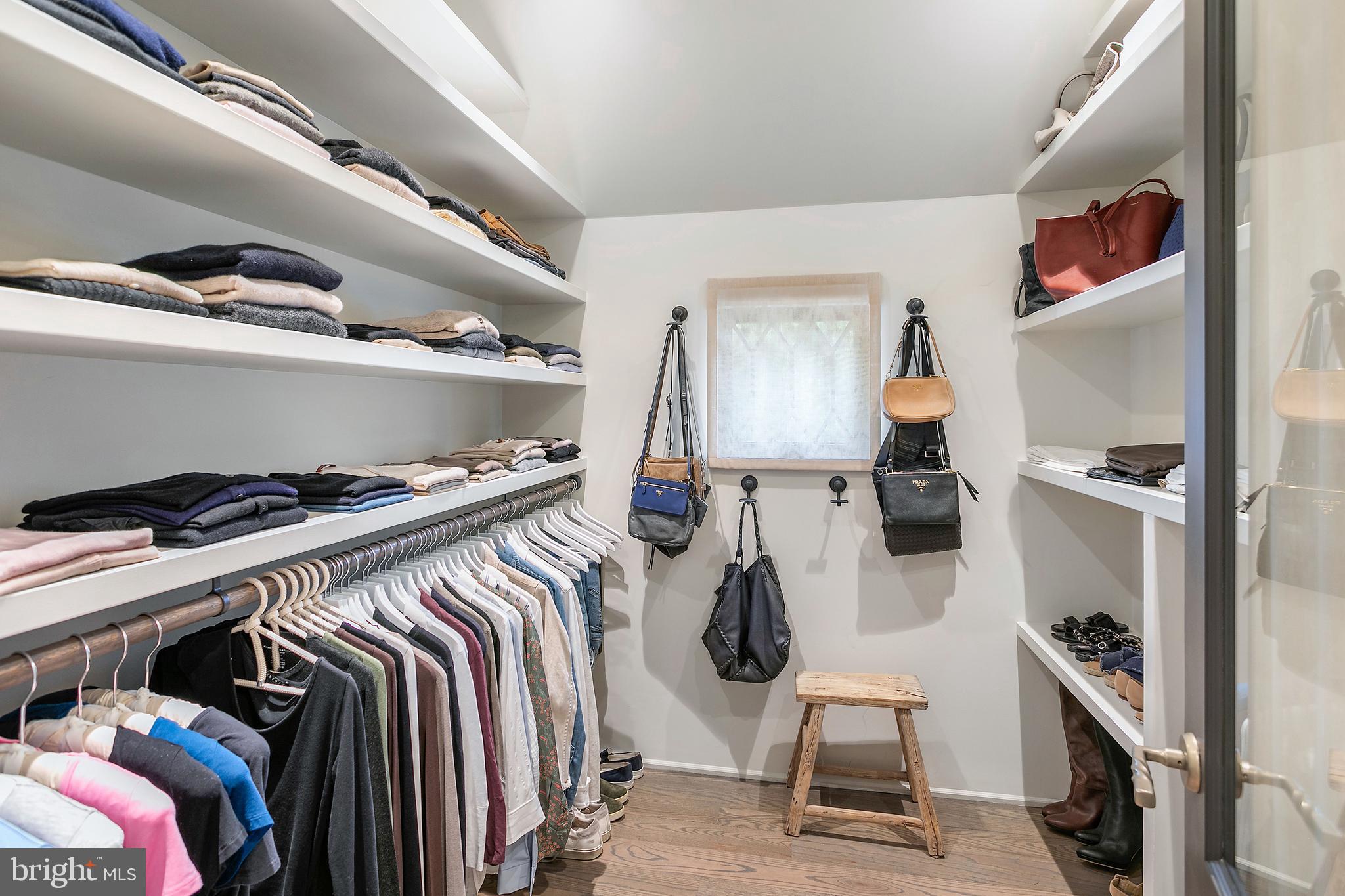 KENWOOD - Residential