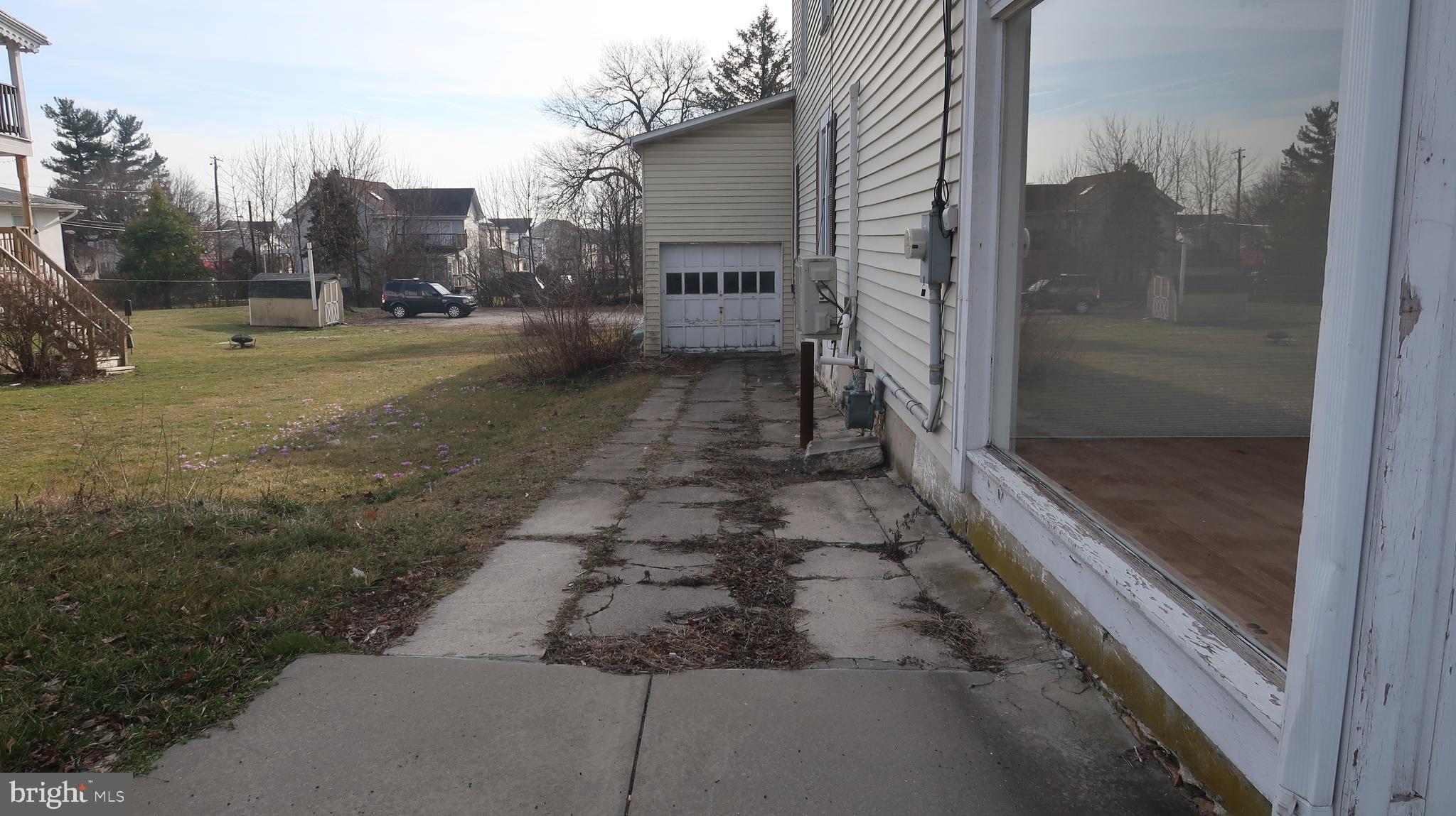 HONEY BROOK BORO - Residential