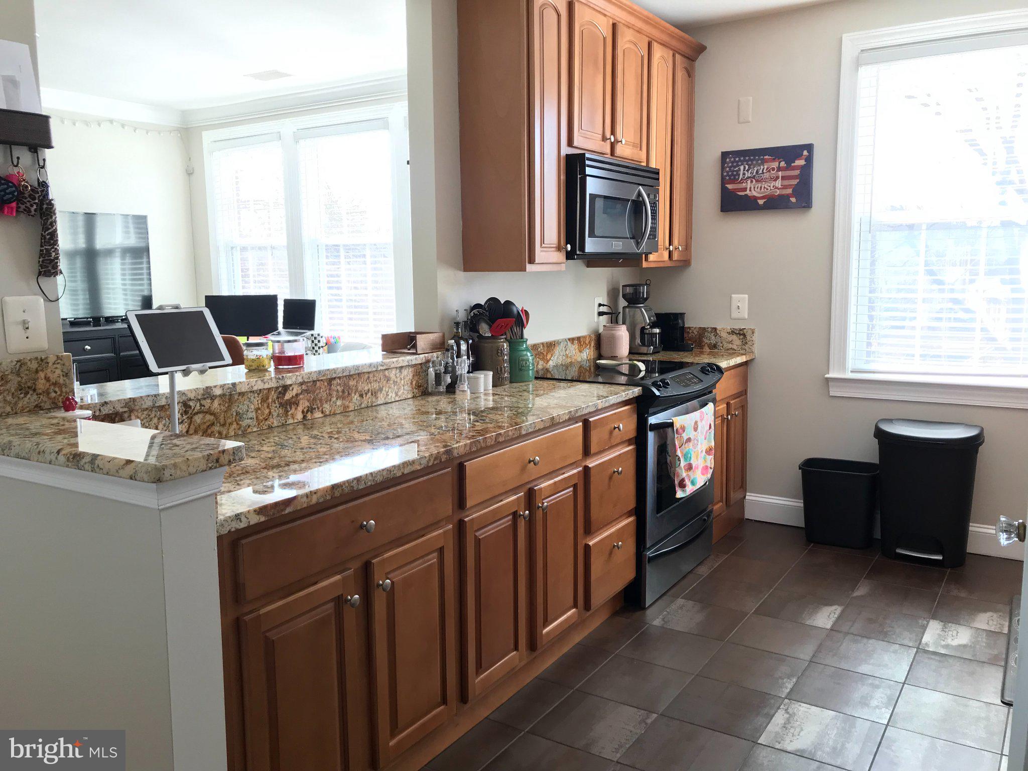 401 COMMONWEALTH AVENUE 32B