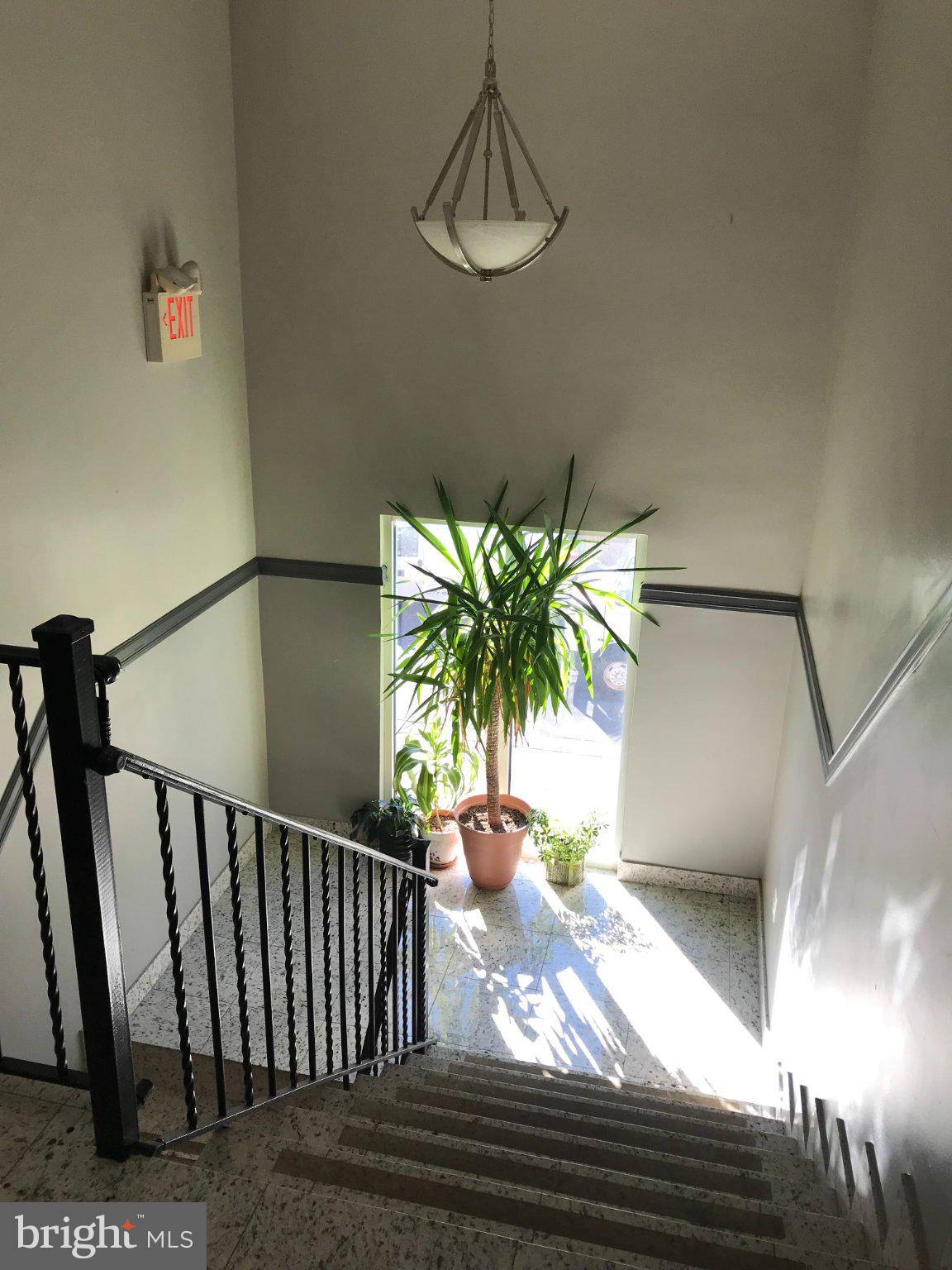 401 COMMONWEALTH AVENUE 32B