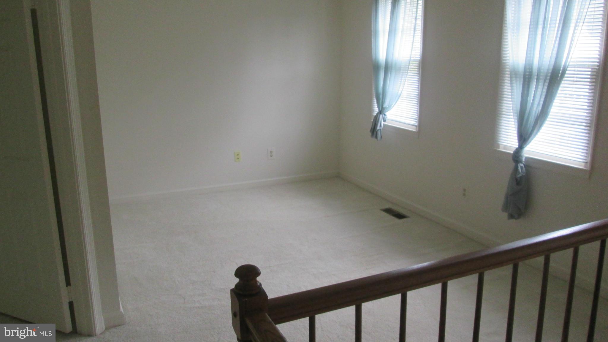 LITTLE ROCKY RUN - Residential Lease