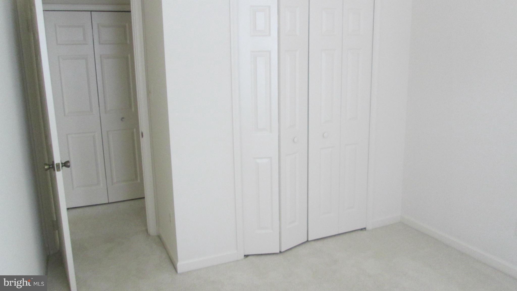 LITTLE ROCKY RUN - Residential Lease