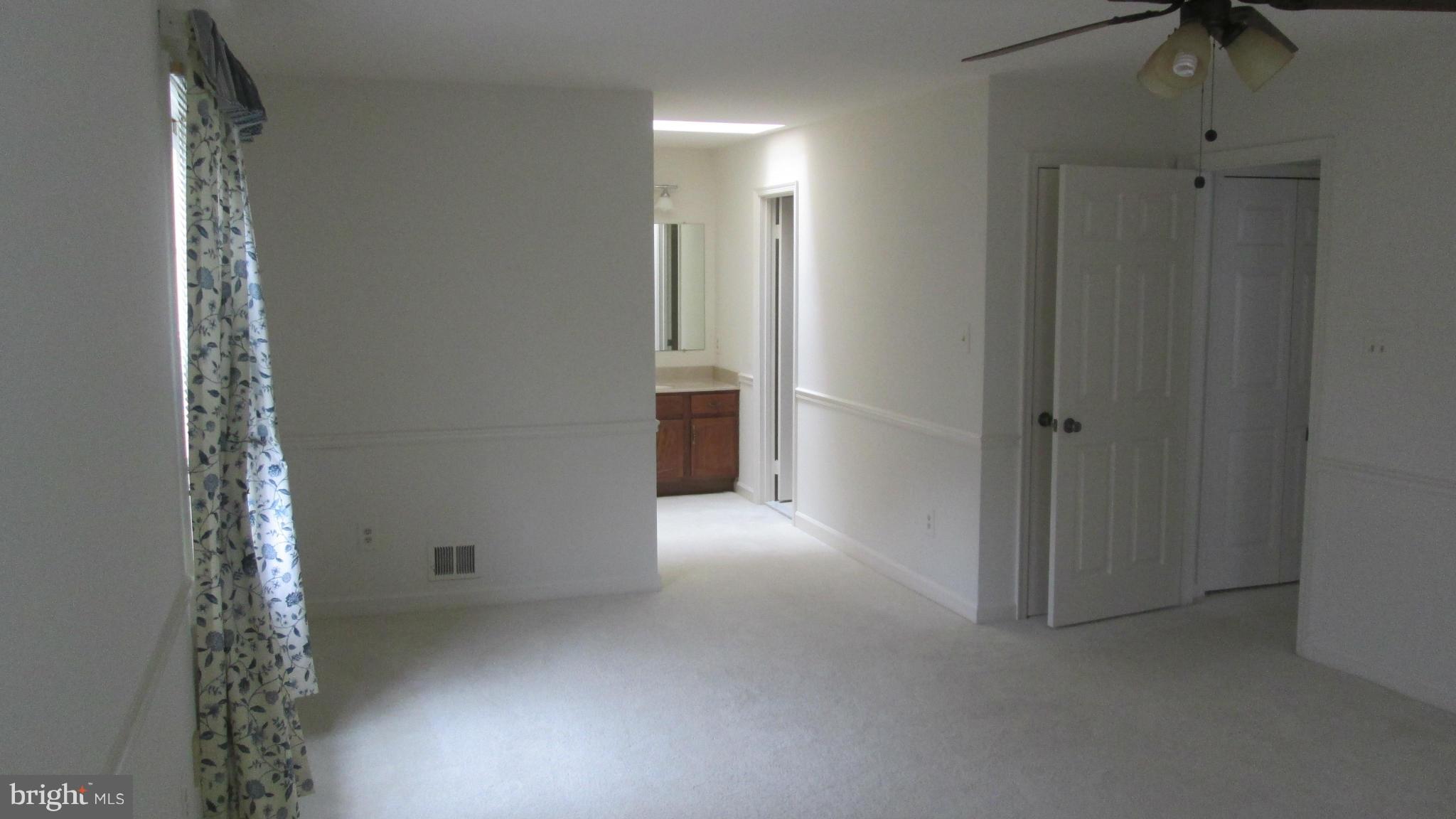 LITTLE ROCKY RUN - Residential Lease