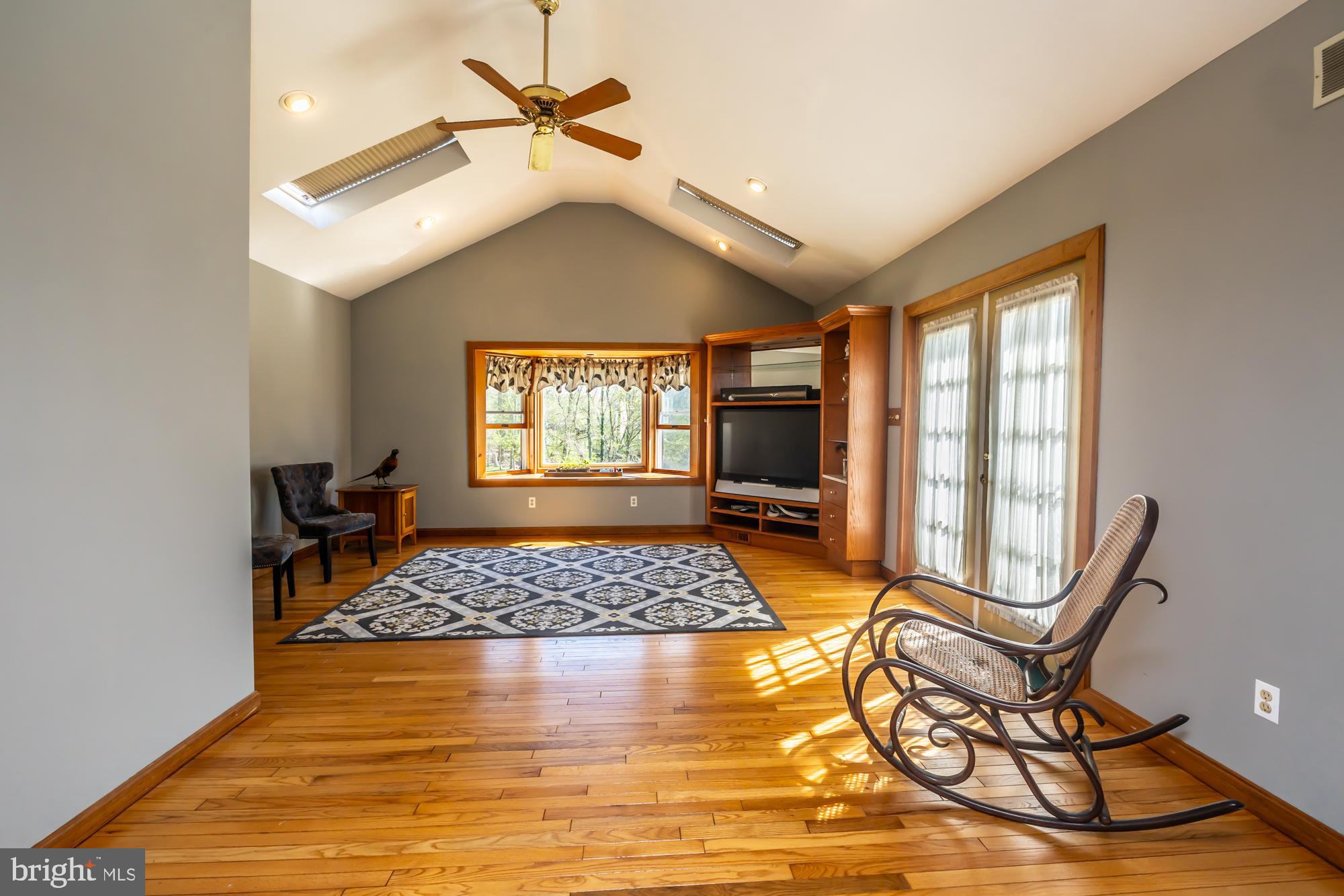 SPRINGFIELD - Residential