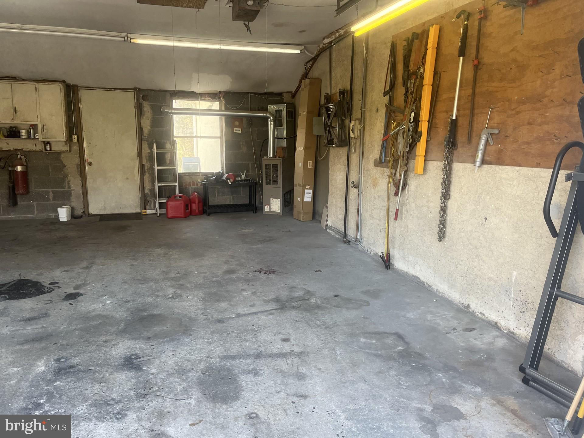 SPRINGFIELD - Residential