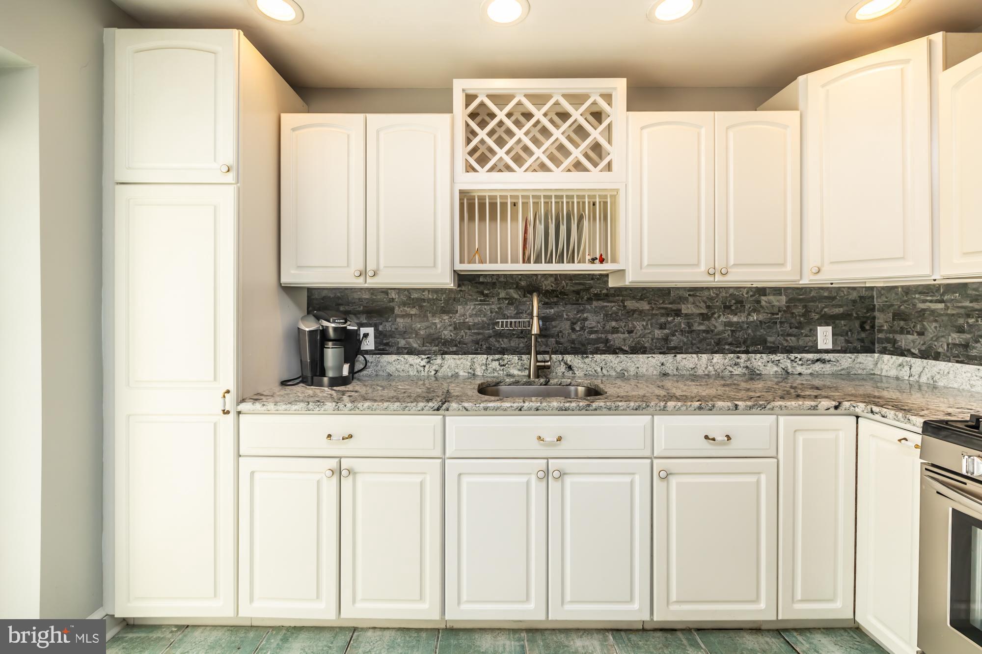 SPRINGFIELD - Residential