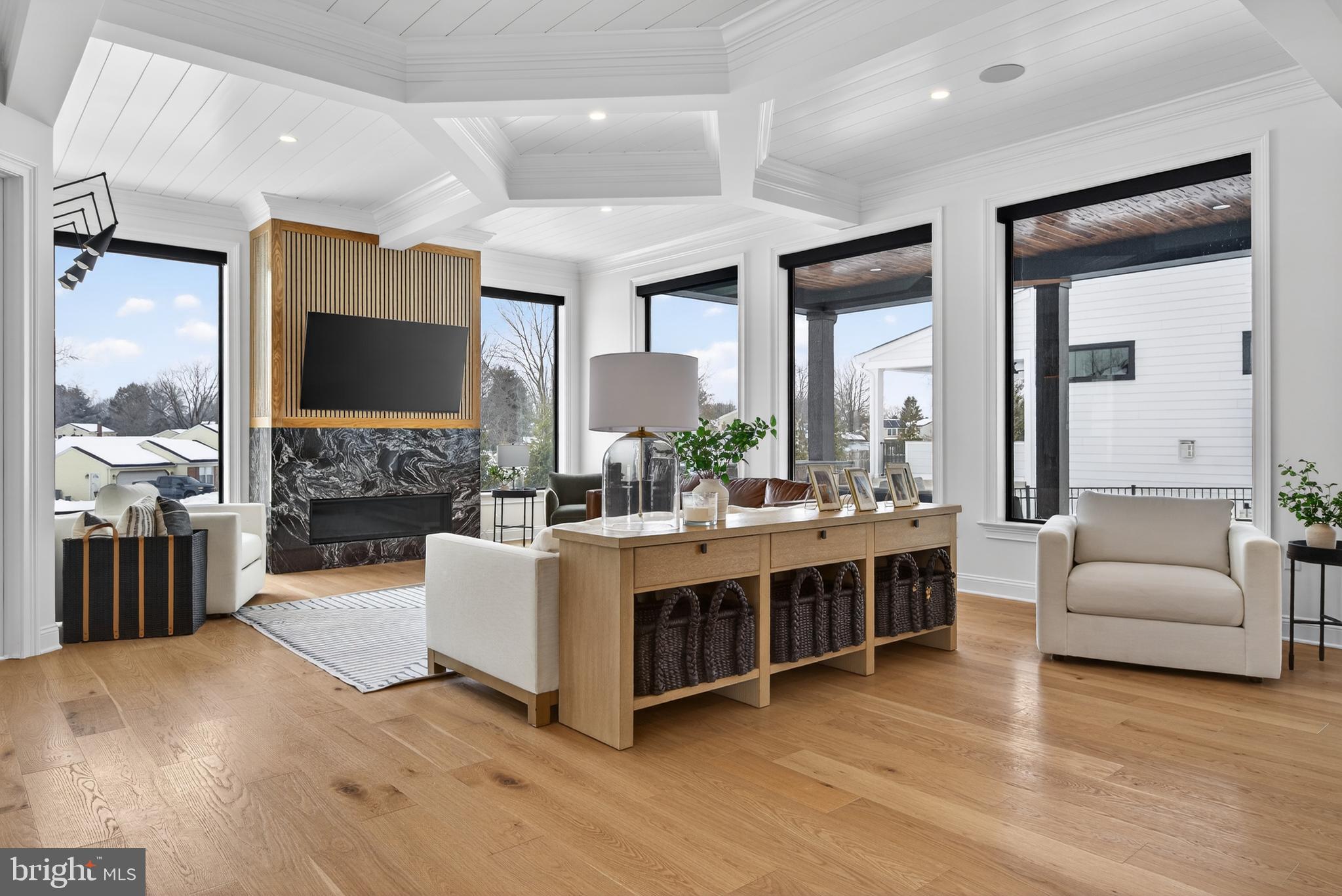 HAYDN MANOR - Residential