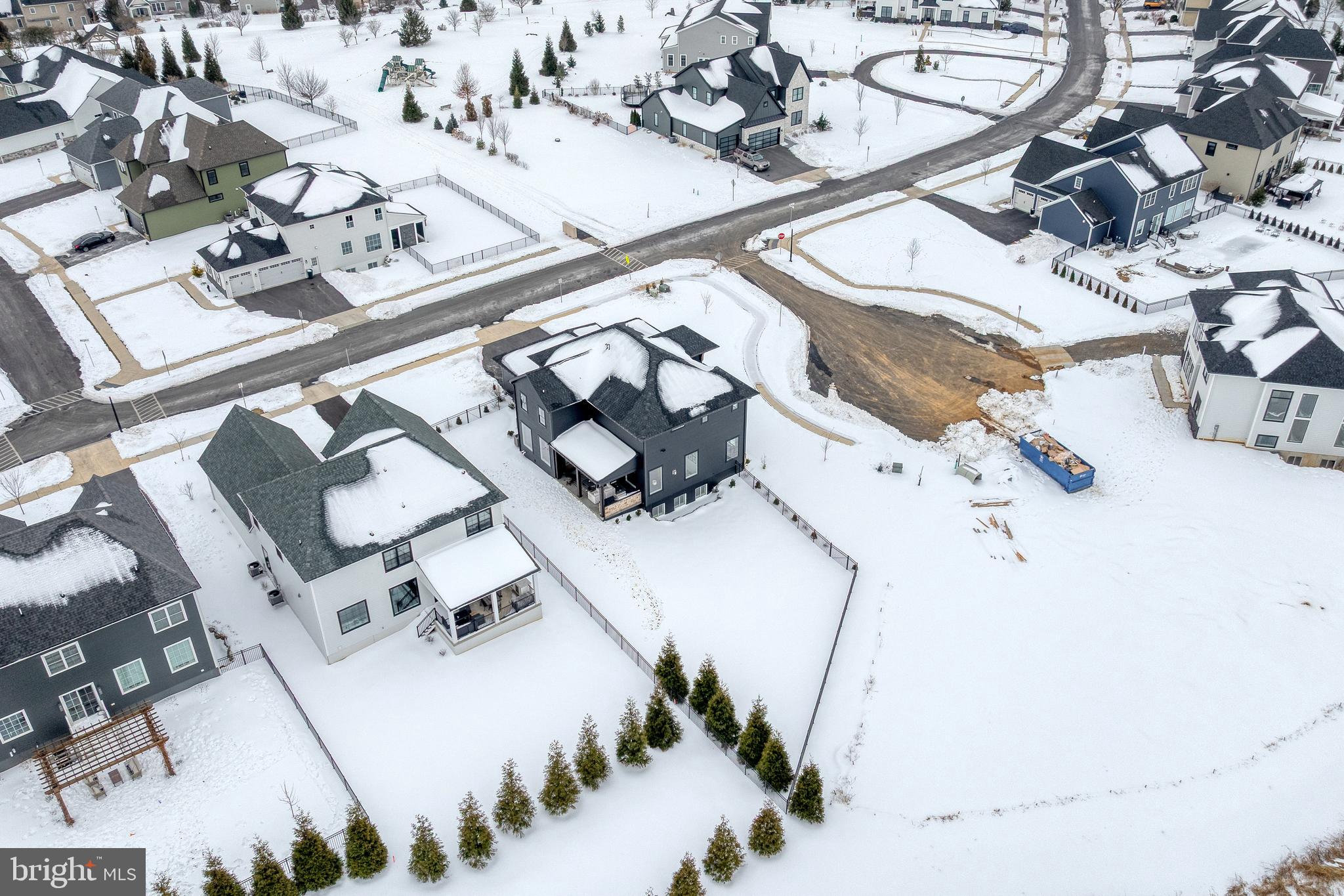 HAYDN MANOR - Residential