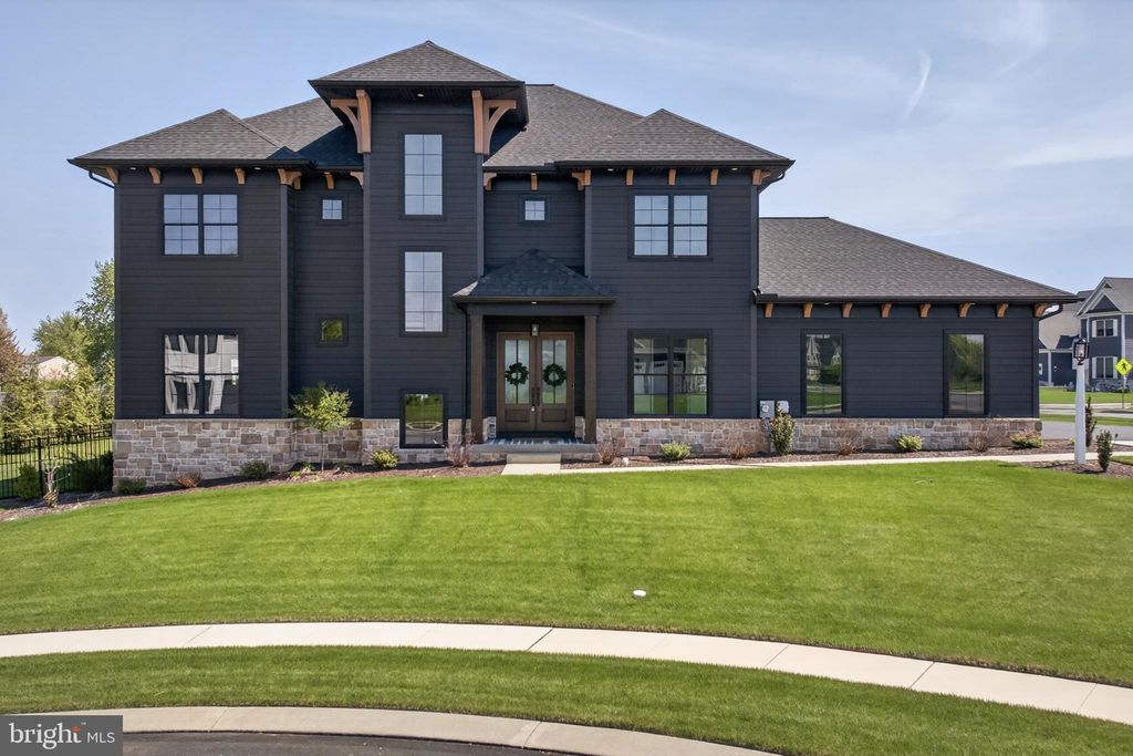 Photo of 5848 Wild Lilac Drive, EAST PETERSBURG, PA 17520 (MLS # PALA2082922)