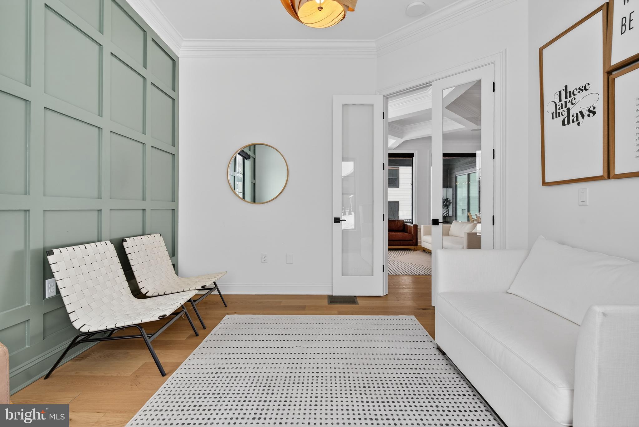 HAYDN MANOR - Residential