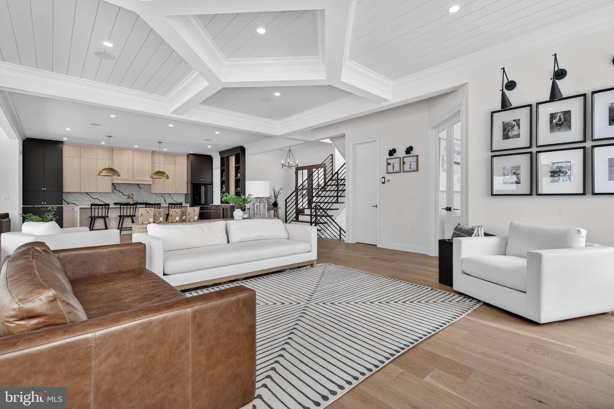 HAYDN MANOR - Residential