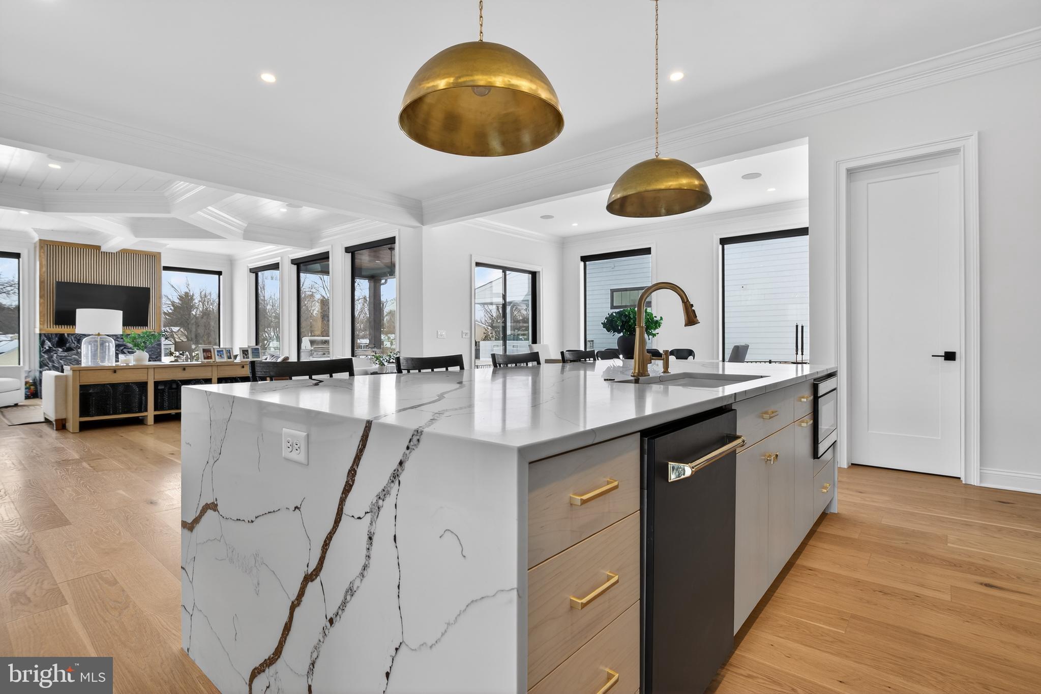 HAYDN MANOR - Residential