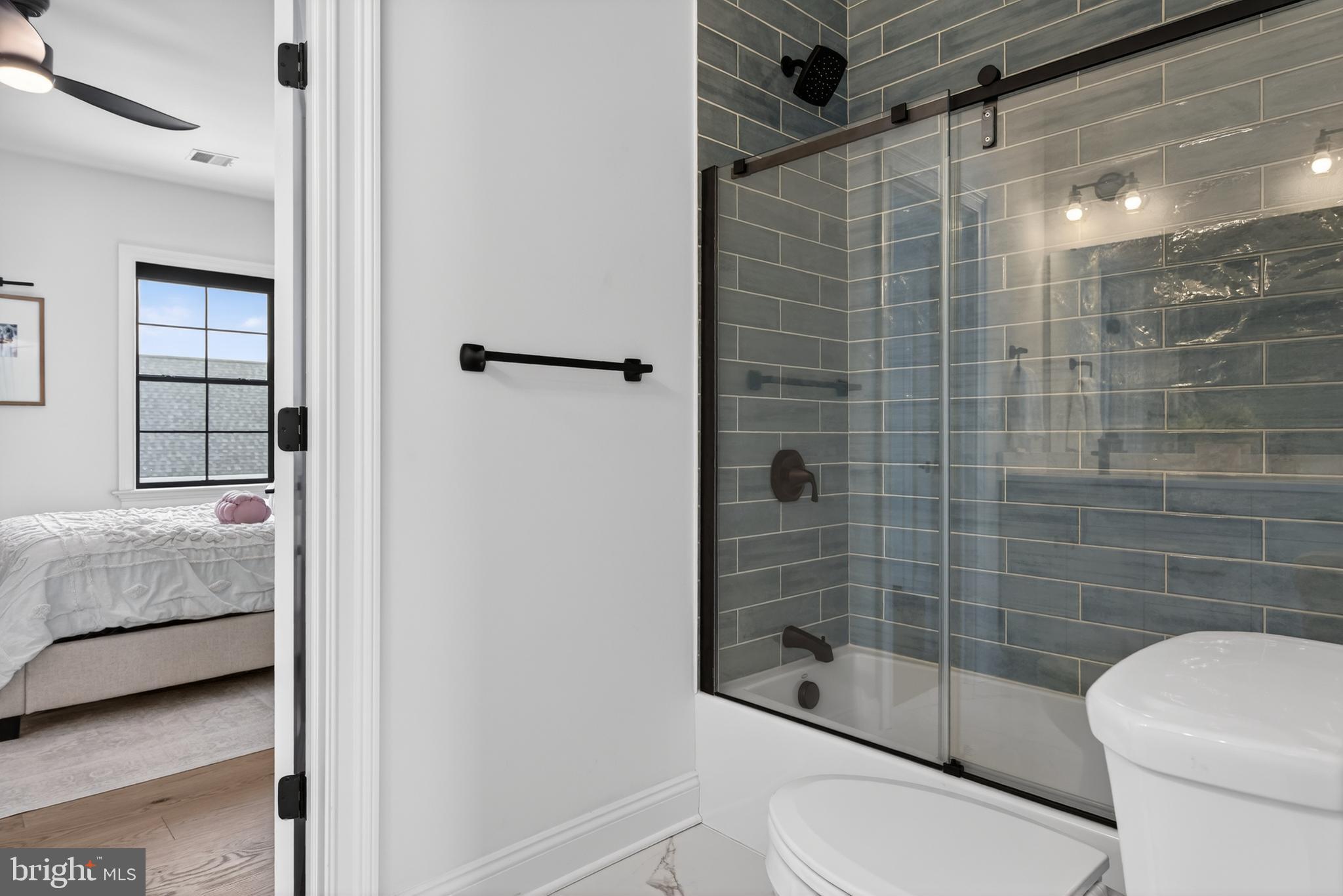 HAYDN MANOR - Residential