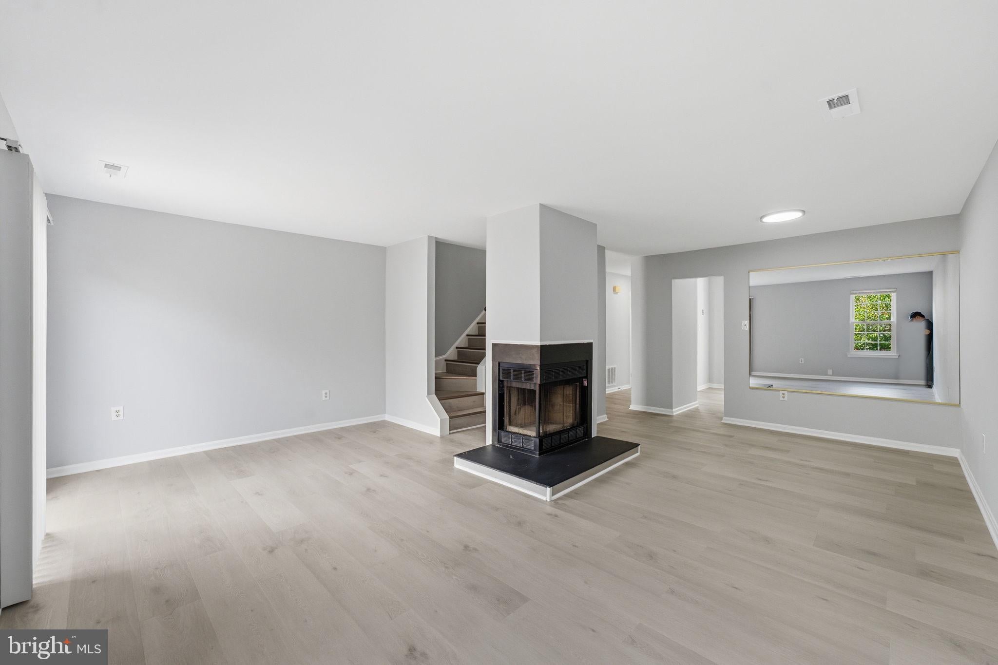 7540 S ARBORY LANE