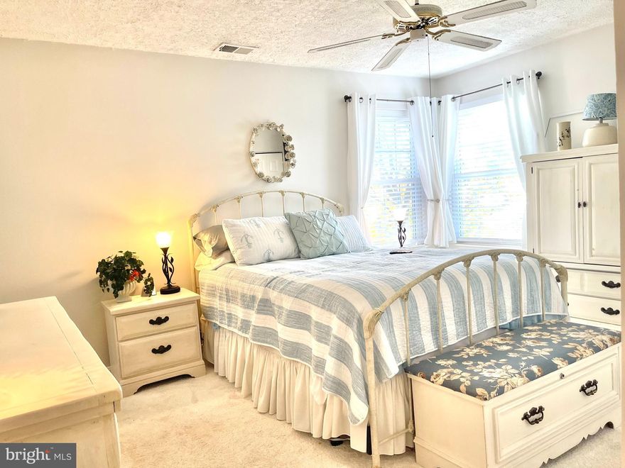 Welcome to 101 Three Coin Way Unit #302! A lovely 2-bedroom, 2-bathroom, condo, with vaulted ceilings, a fireplace, open floor plan, a spacious balcony, & several upgrades! Take advantage of the incredible amenities: Walk/Jog Path, Picnic Area, Outdoor Pool, & Playground. Three Coin Way is in a prime location as this community is located a short distance from shopping and restaurants.