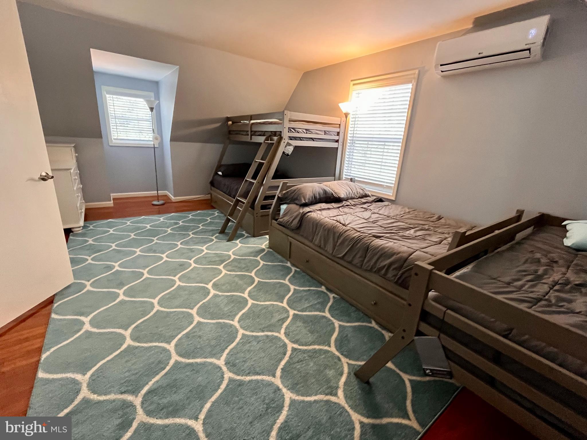 POCONO COUNTRY PLACE - Residential