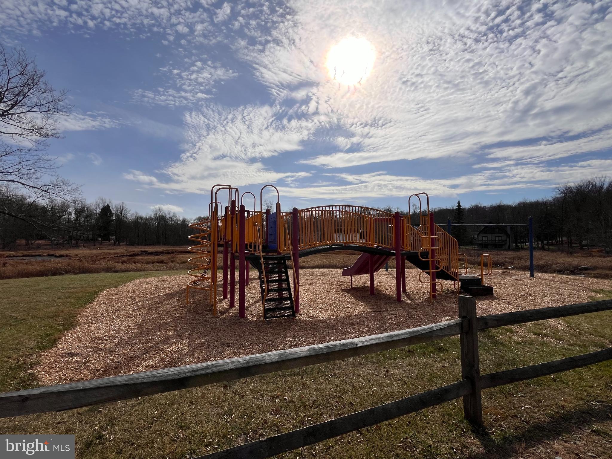 POCONO COUNTRY PLACE - Residential