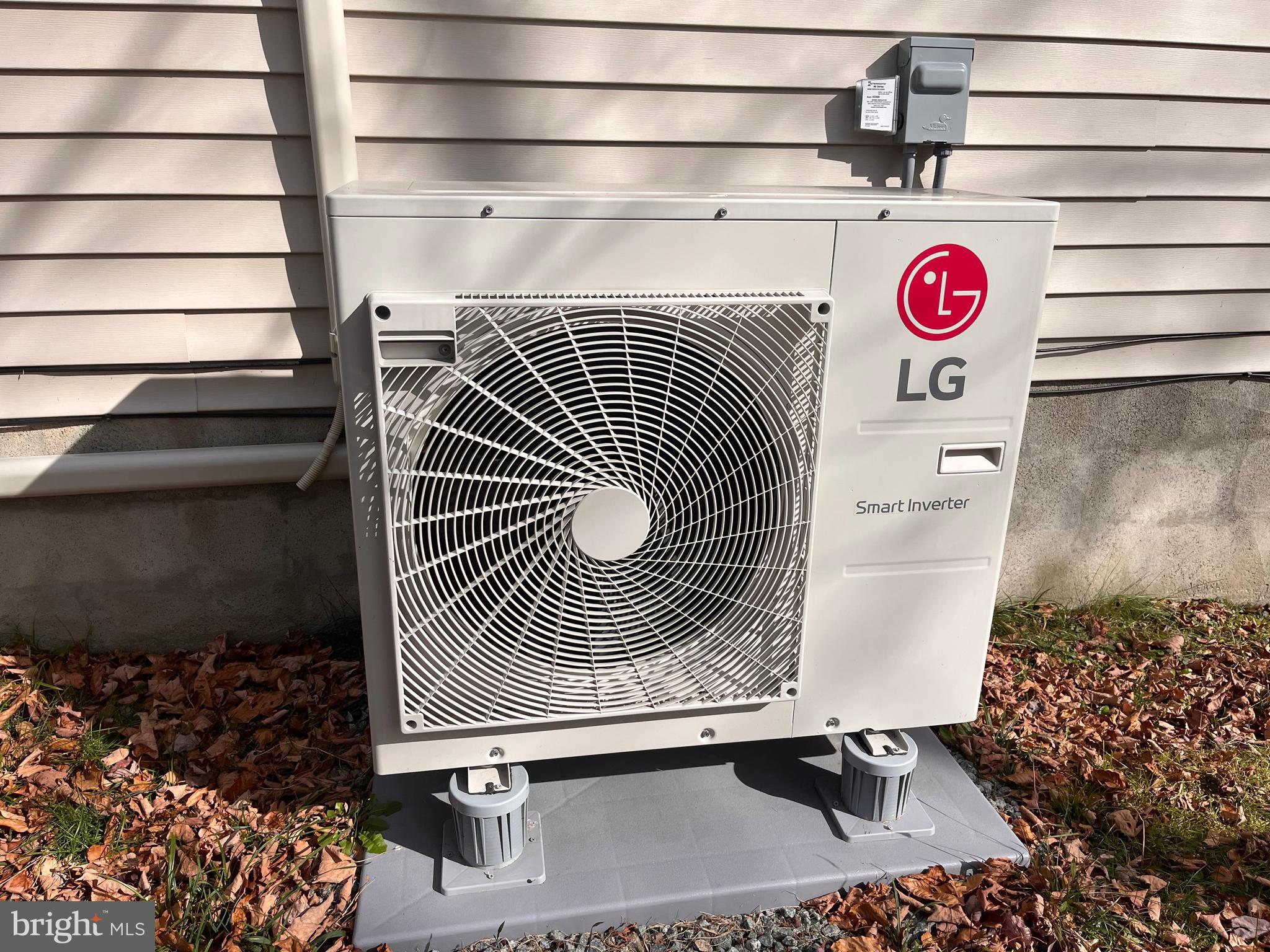 POCONO COUNTRY PLACE - Residential