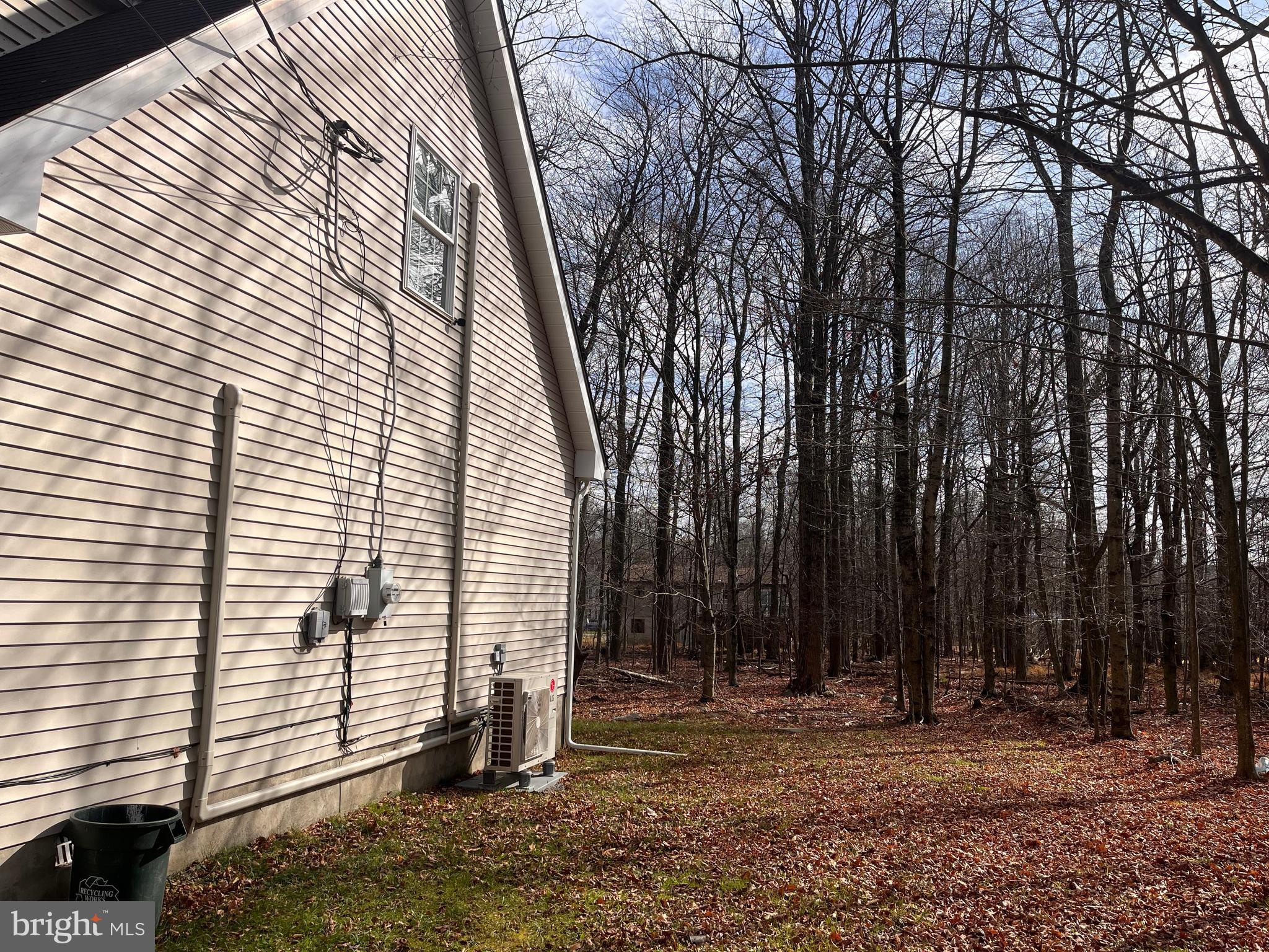 POCONO COUNTRY PLACE - Residential