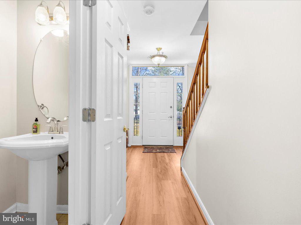 RIDING WOODS - Residential