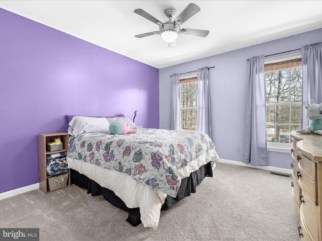 RIDING WOODS - Residential