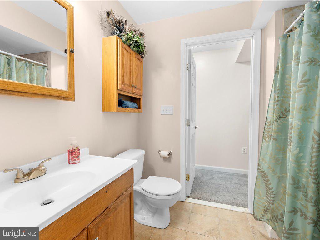 RIDING WOODS - Residential