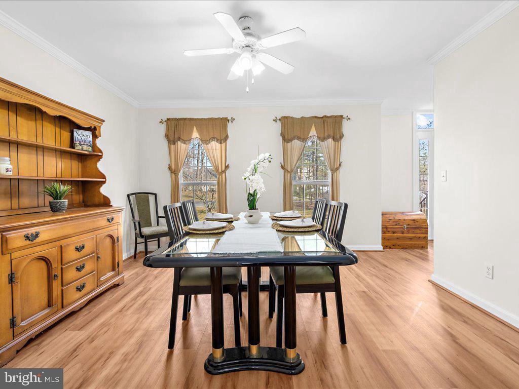 RIDING WOODS - Residential