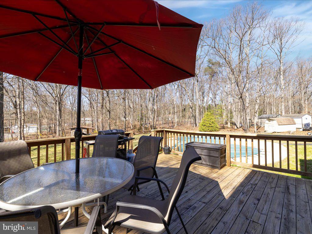 RIDING WOODS - Residential