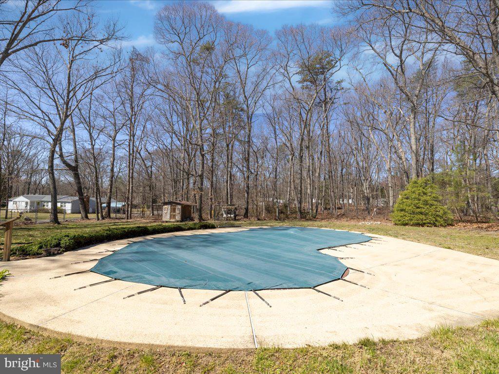 RIDING WOODS - Residential