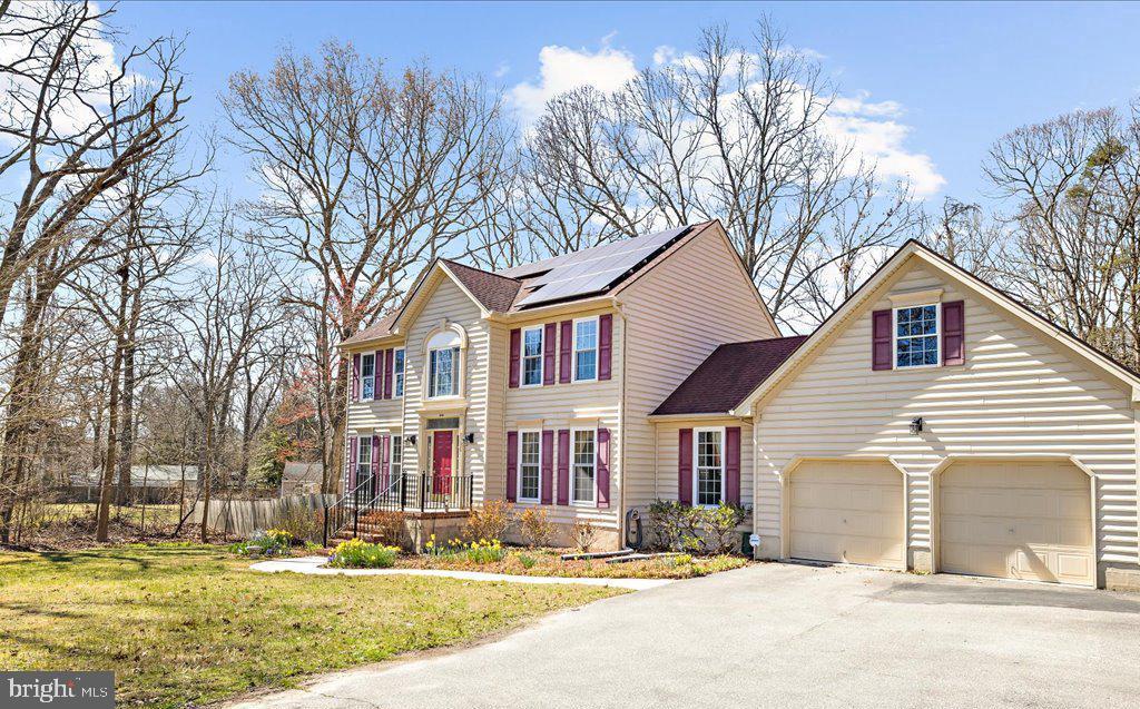 RIDING WOODS - Residential