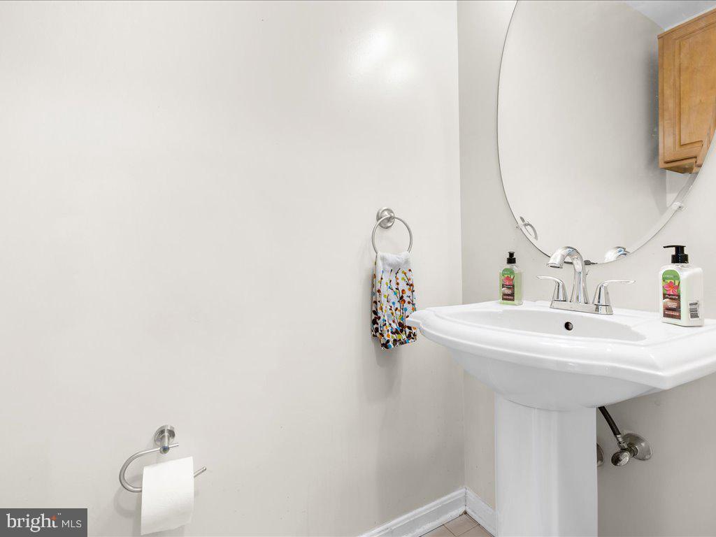 RIDING WOODS - Residential