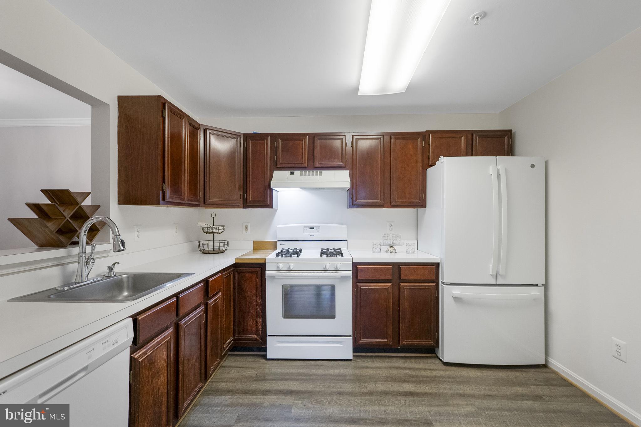 15301 DIAMOND COVE TERRACE 8-H