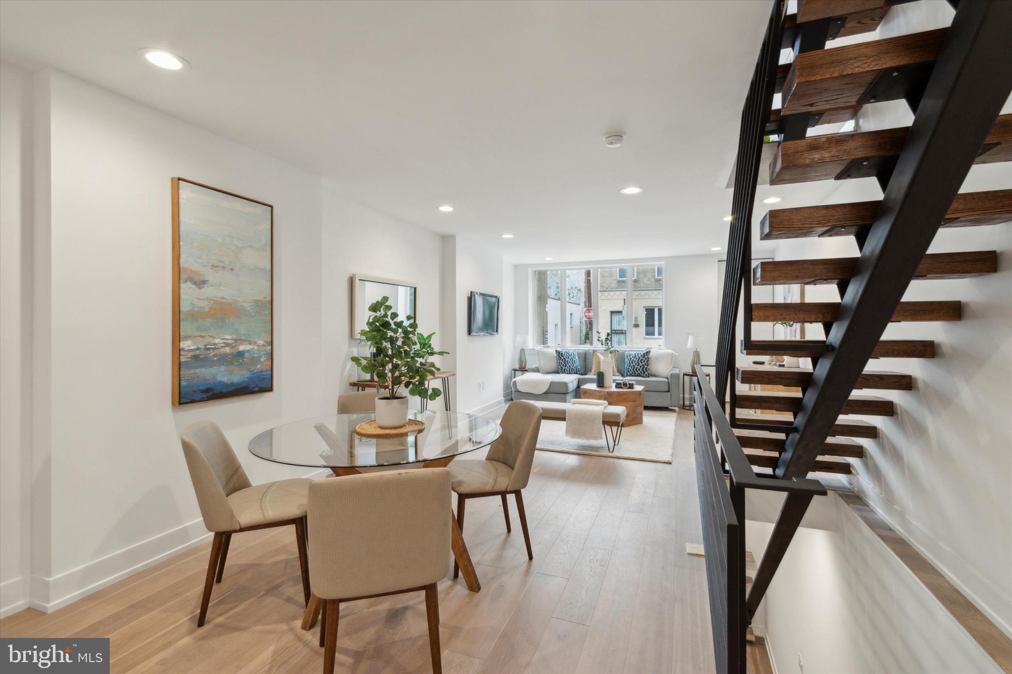 BELLA VISTA - Residential