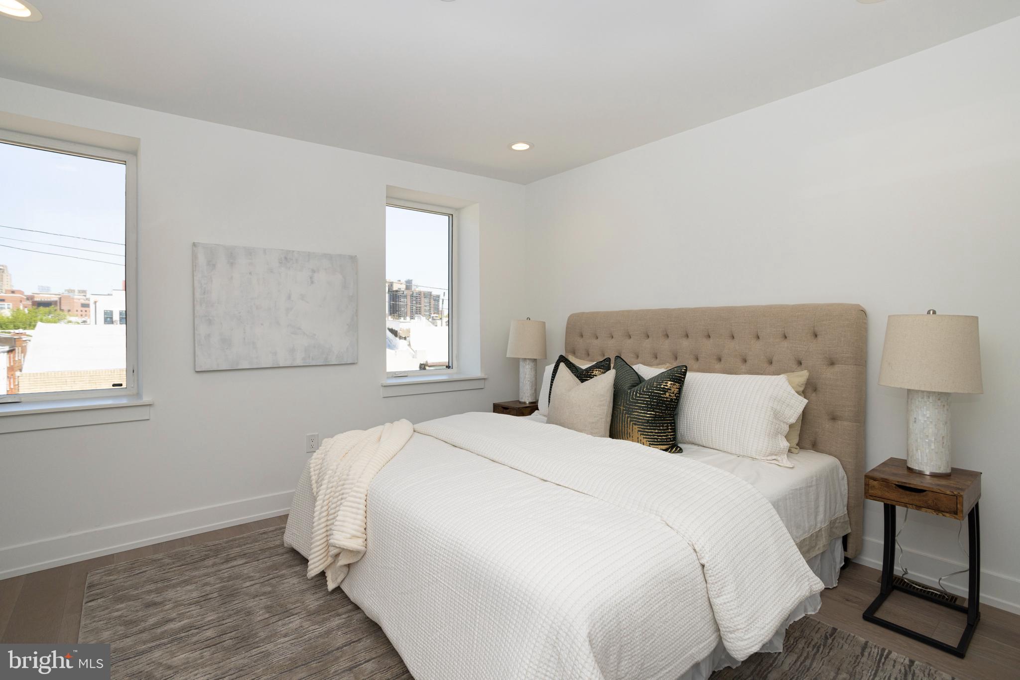BELLA VISTA - Residential