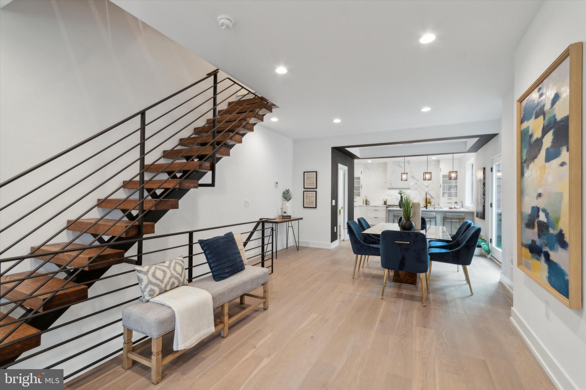BELLA VISTA - Residential