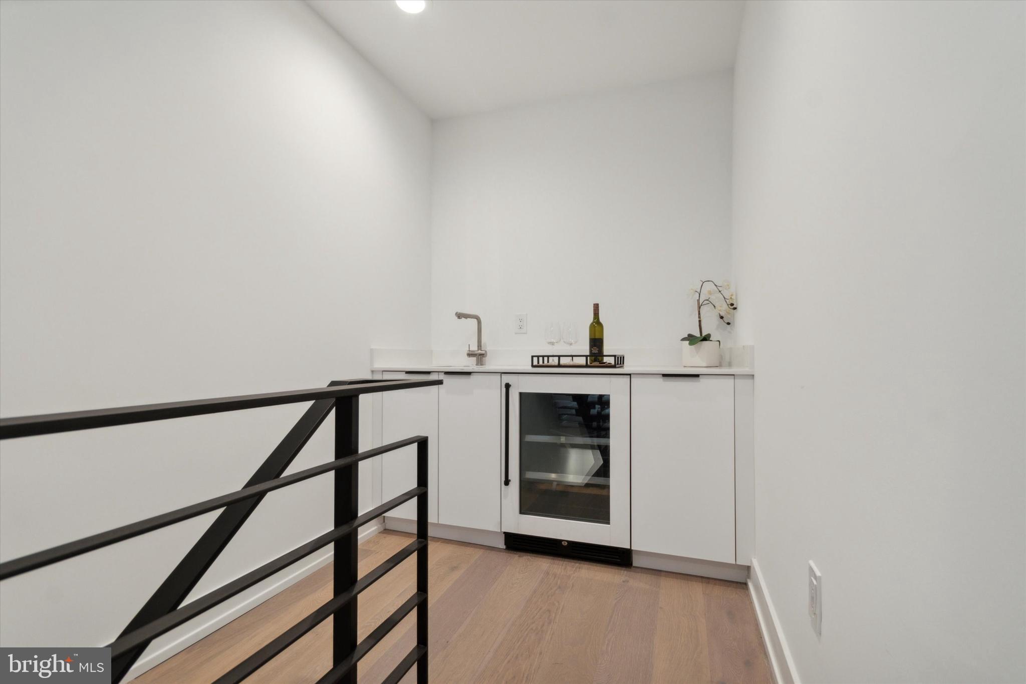 BELLA VISTA - Residential