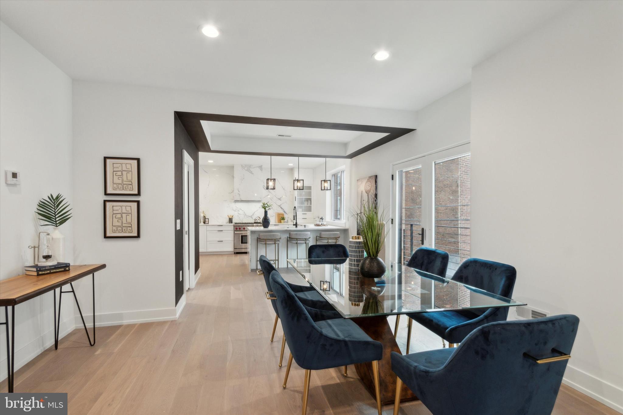 BELLA VISTA - Residential