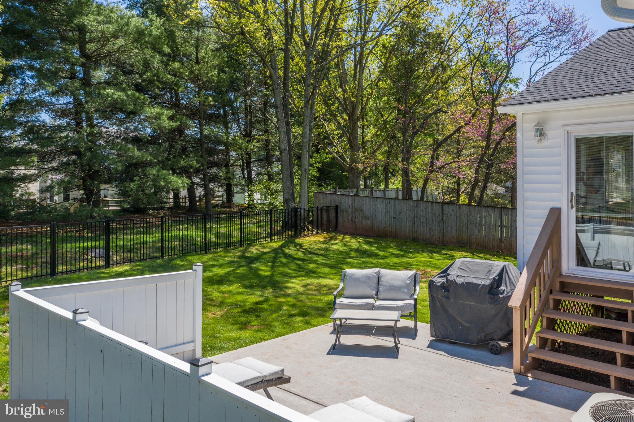 CHALET WOODS - Residential