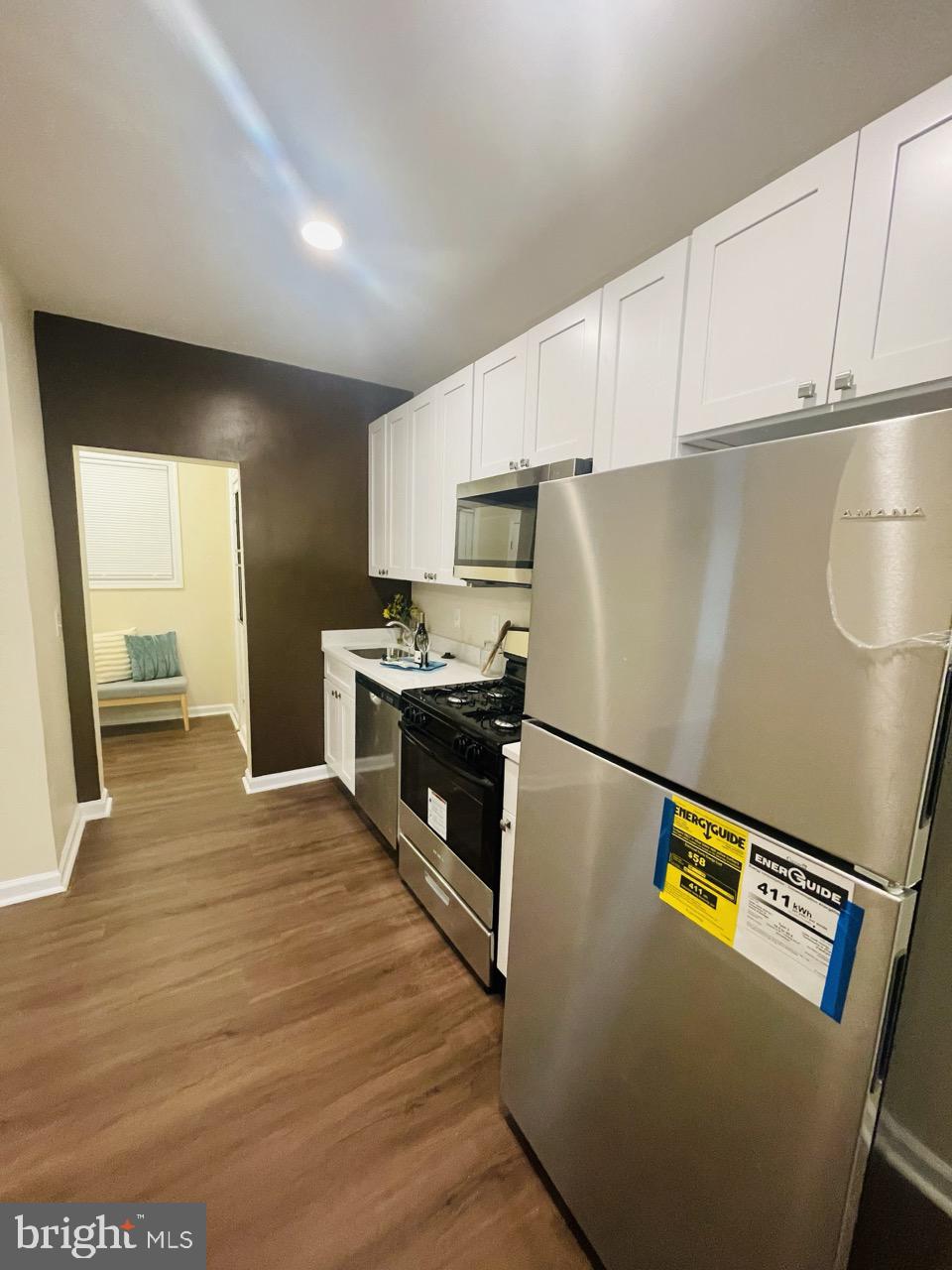 WAVERLY - Residential