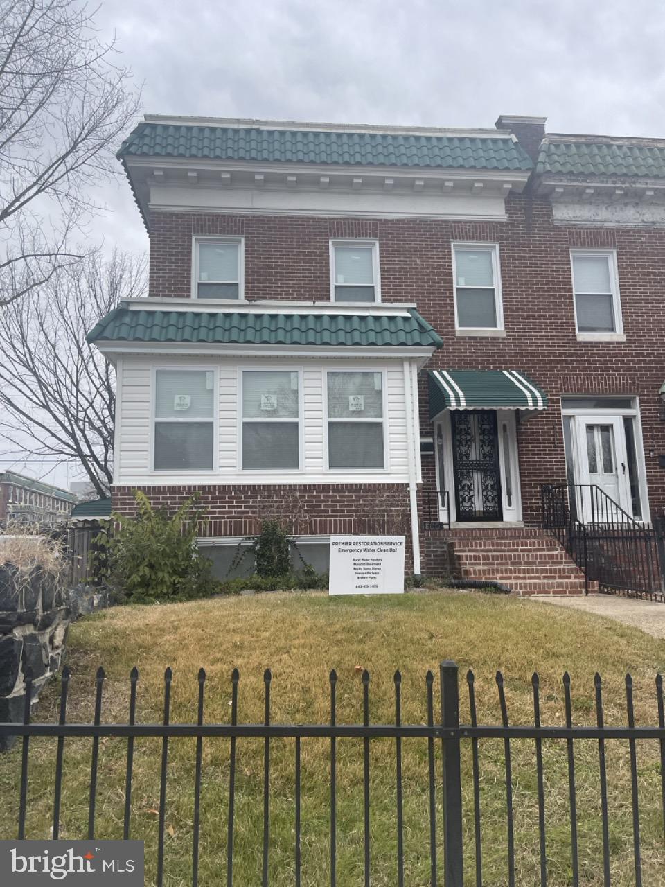 WAVERLY - Residential