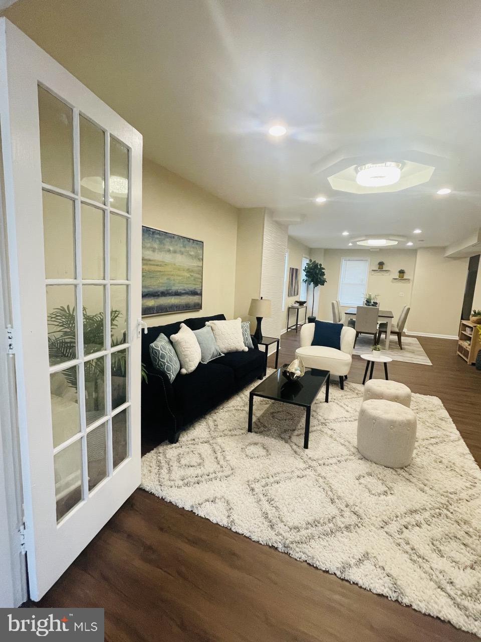 WAVERLY - Residential