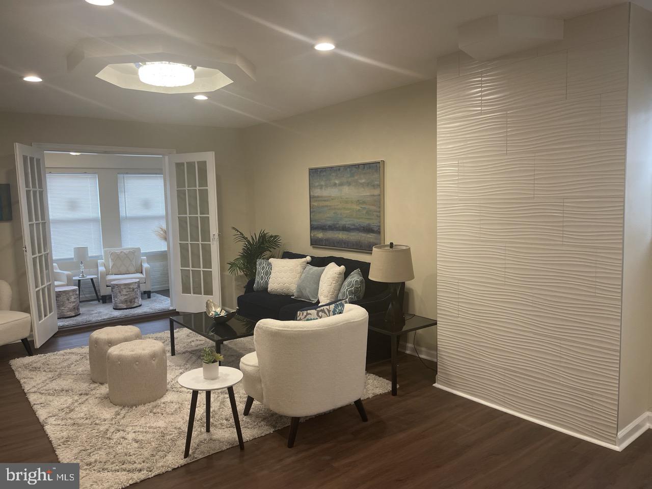 WAVERLY - Residential